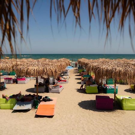 Ferienwohnung Mamaia Nord Năvodari Exterior foto